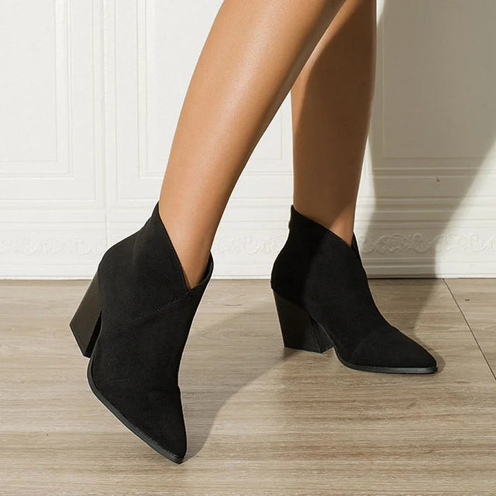 Hailey - Pointed Ankle Boot With Suede Effect