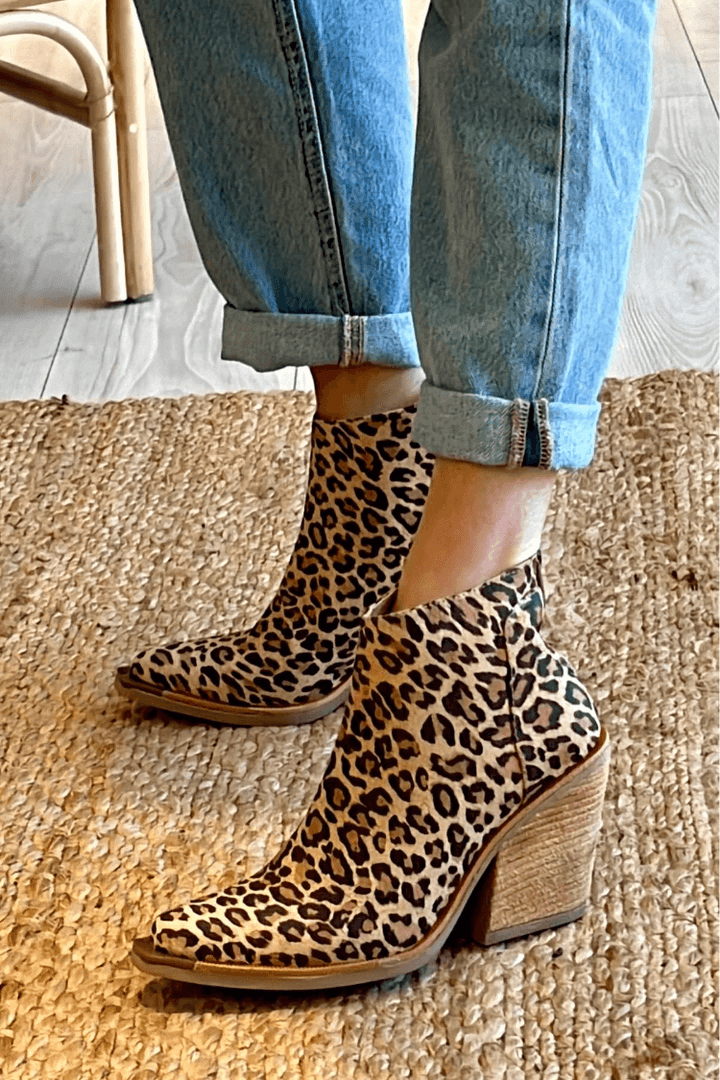 Audrey - Pointed Toe Cowboy Boot