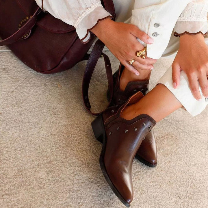 Evelyn - Western Boots With Studs
