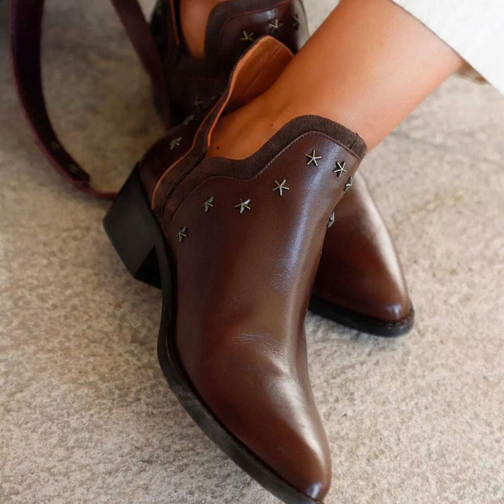 Evelyn - Western Boots With Studs